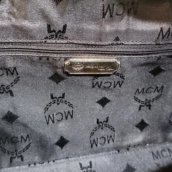 🌵MCM GERMANY Black Leather Satchel Bag - Picture 9 of 11